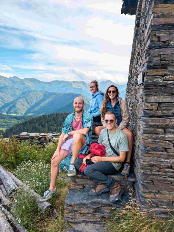 Gruppenfoto in Old Omalo, Georgien