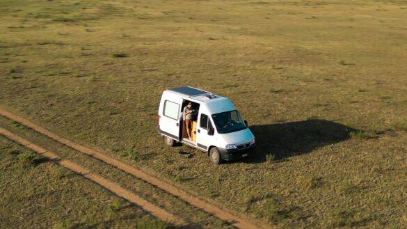 Camper in Russland während Transit Reise